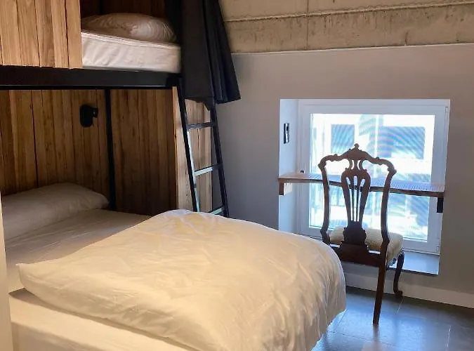 Surf House * Zarautz