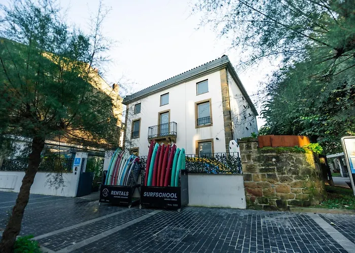 Surf House Hostal Zarautz