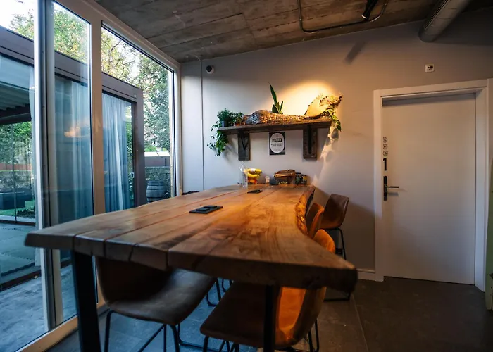 Hostal Surf House Zarautz