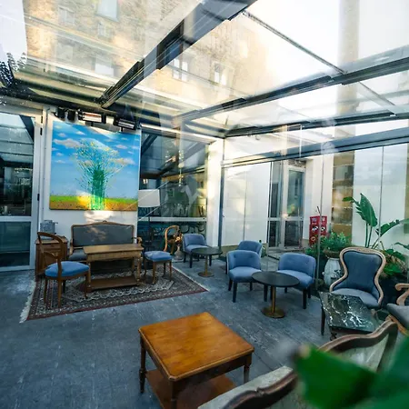 Surf House אכסניה *