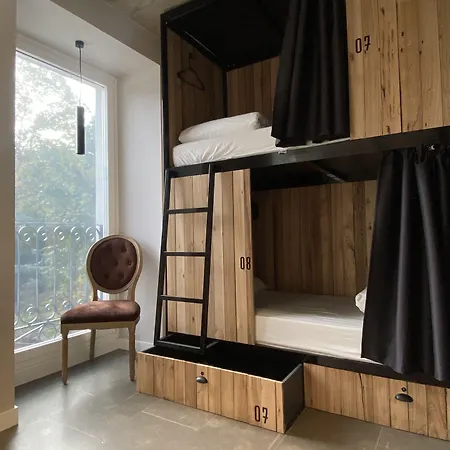 אכסניה Surf House